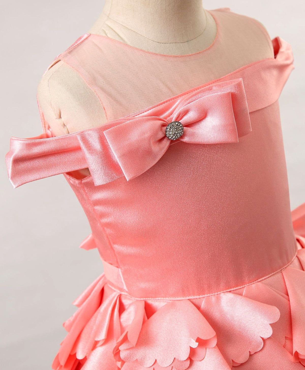 Enfance Mesh Yoke Cold Shoulder Bow Applique Party Dress -Peach