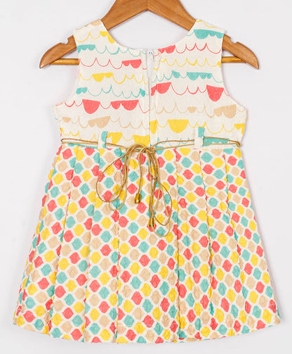 Enfance Sleeveless Honeycomb Printed Casual Dress - Yellow