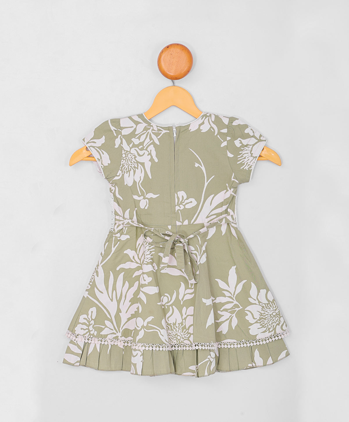 Enfance  Half Sleeves All Over Leaves Printed Floral Applique Dress-Green