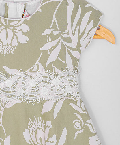 Enfance  Half Sleeves All Over Leaves Printed Floral Applique Dress-Green