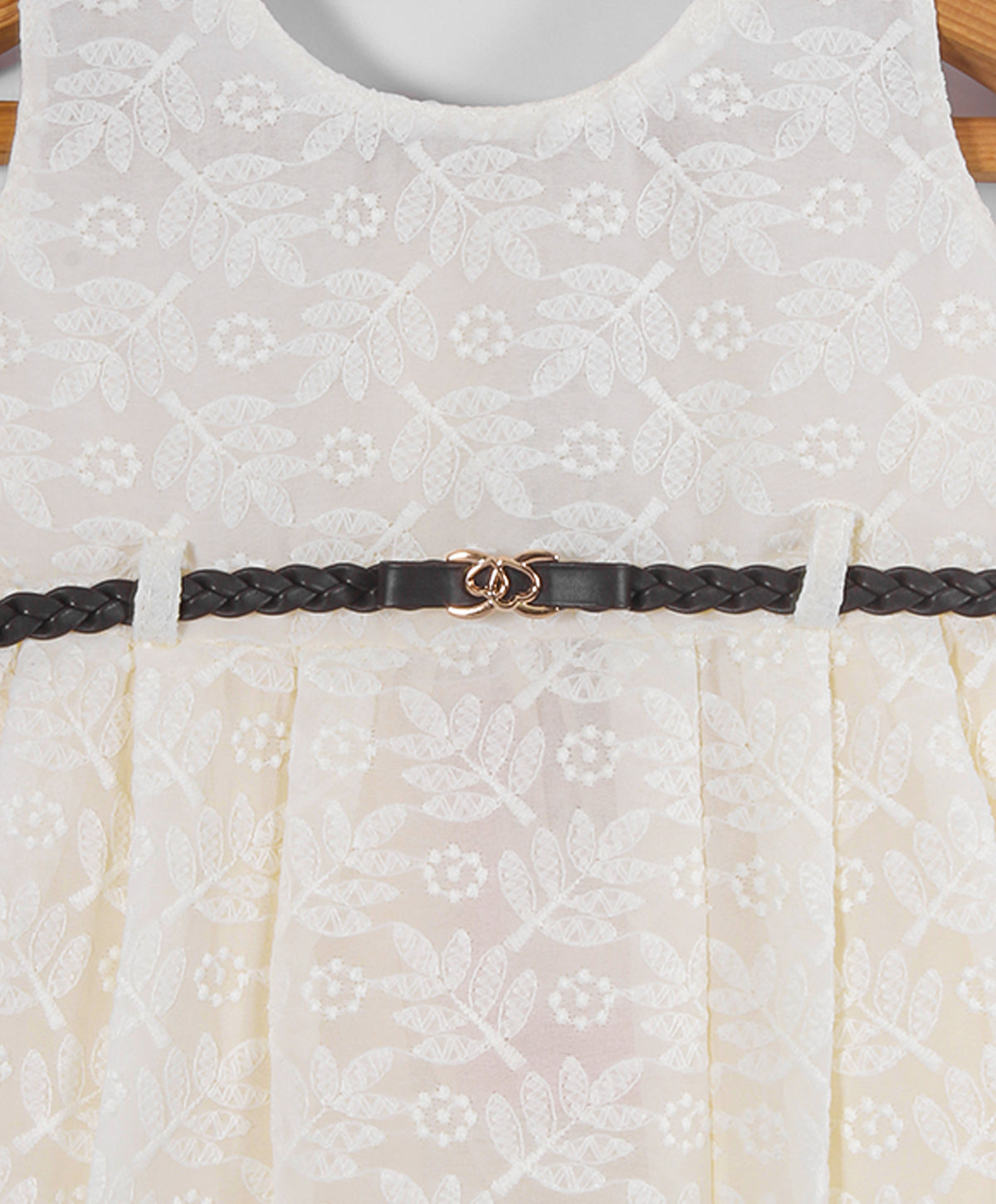 Enfance Sleeveless Leaves Embroidery Casual Dress - Cream