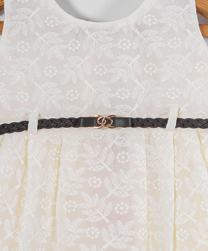 Enfance Sleeveless Leaves Embroidery Casual Dress - Cream