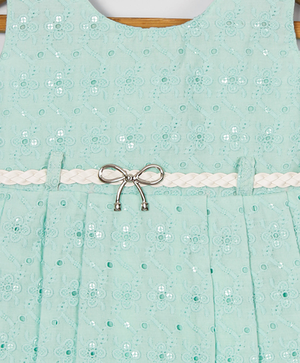Enfance Sleeveless Sequins Embroidery Casual Dress - S.Green