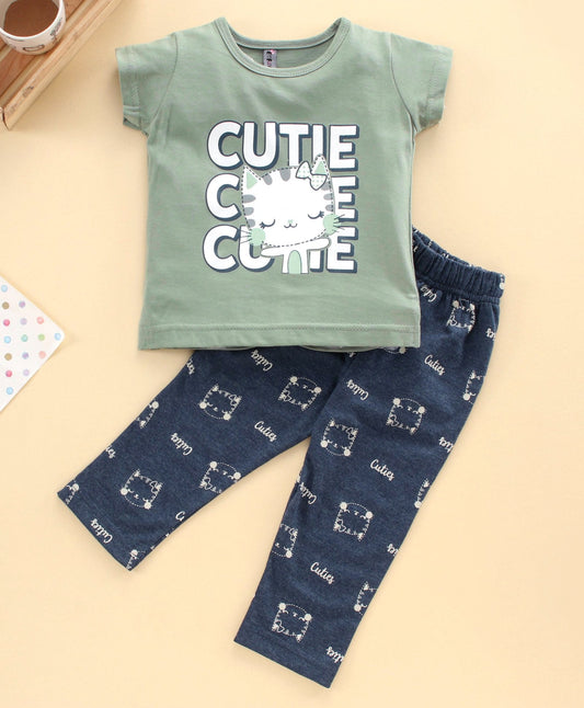 Enfance  Half sleeves Cutie Kitty Printed Girls Night Suit - Green