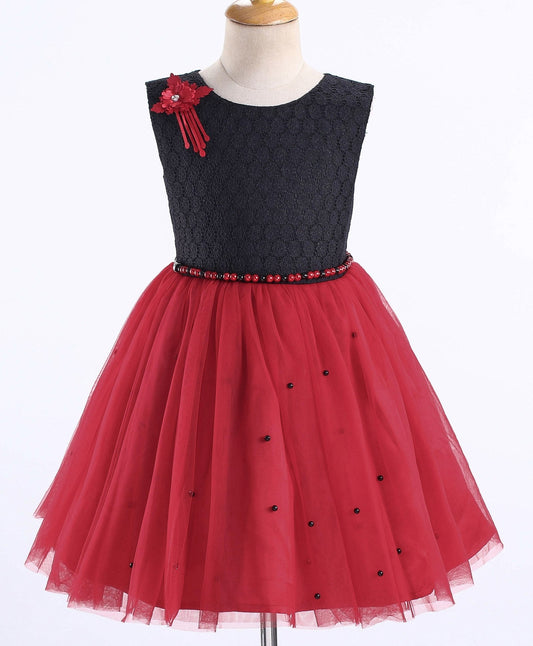 Enfance  Sleevelees Flare Dress With Flower Applique-Red