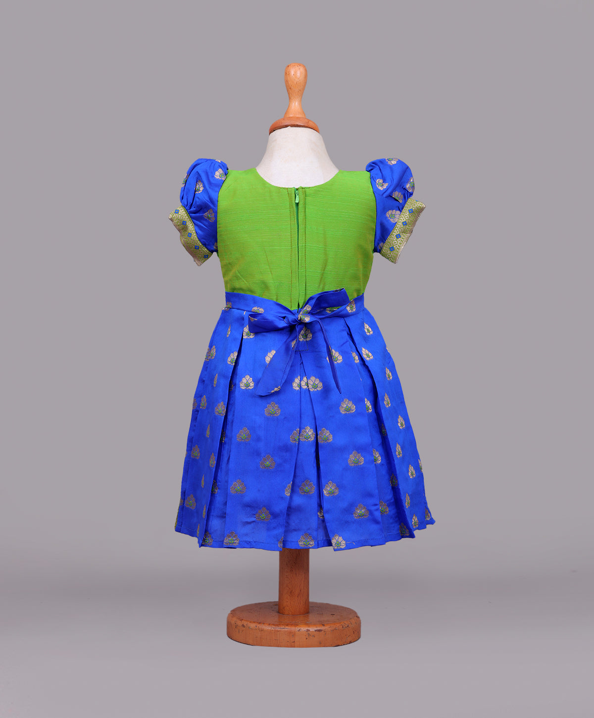 Enfance Half Puffed Sleeves Beads Embellished Paisley Detailed Dress - Navy