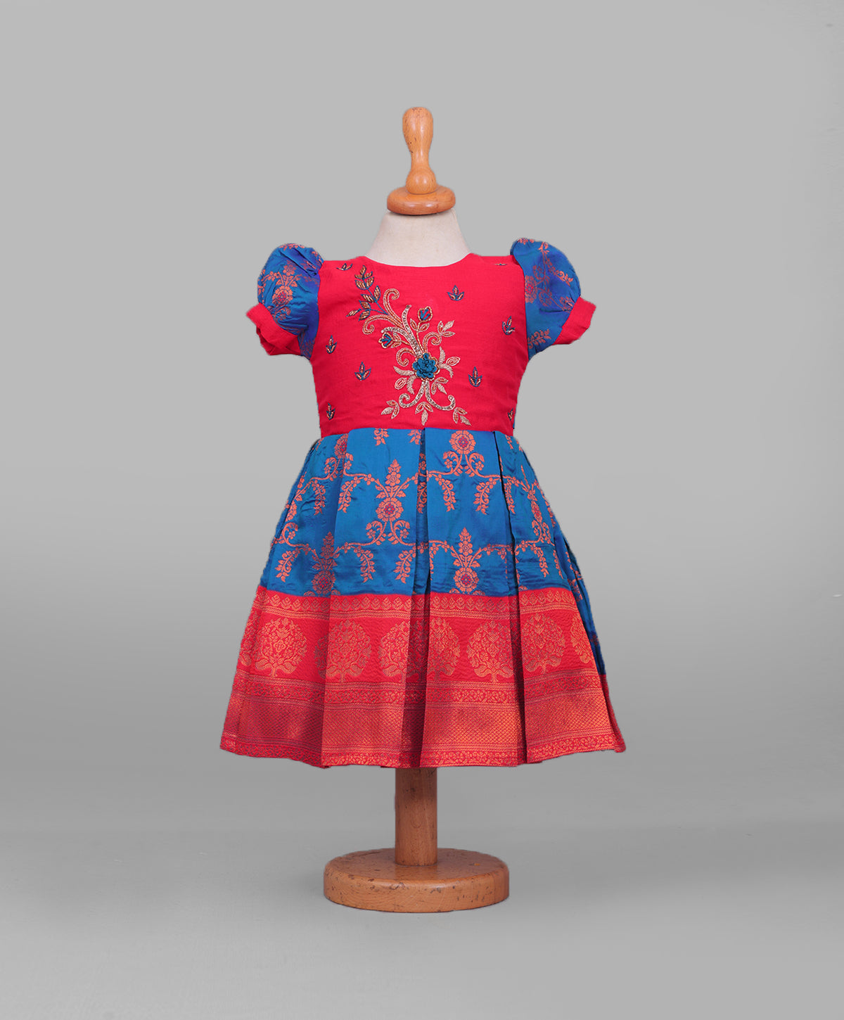 Enfance Half Puffed Sleeves Floral Embroidered Box Pleated Dress - Royal Blue