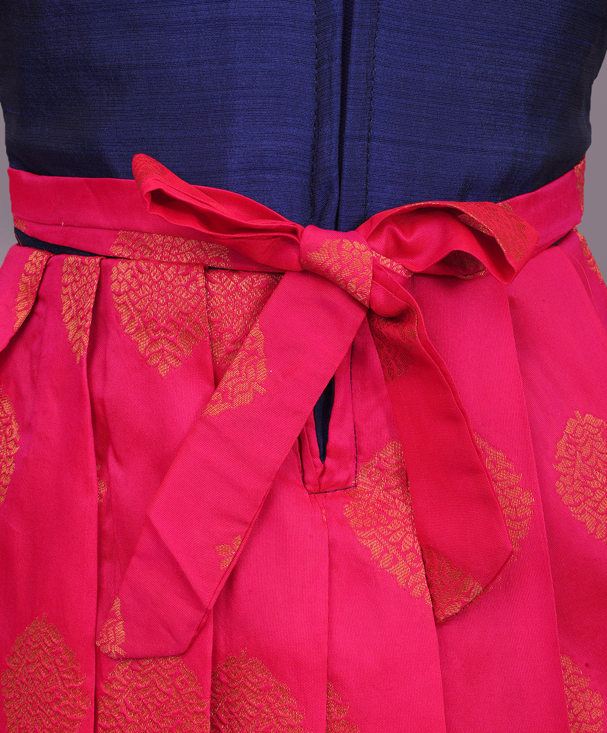 Enfance Half Puffed Sleeves Floral Embroidered Box Pleated Dress - Pink