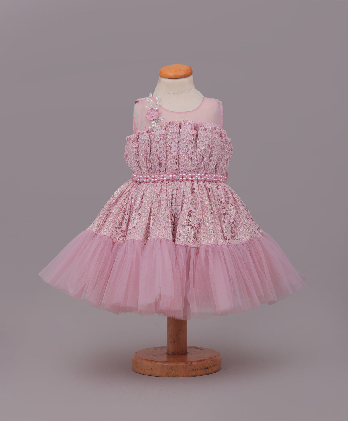 Enfance Sleeveless Mesh Yoke Floral Applique & Beads Embellished Pleated Flared Net Party Dress - Peach