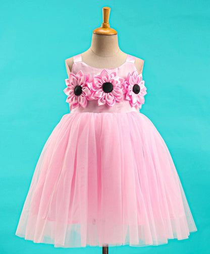 Enfance Sleeveless Flower Applique Solid Dress With Hairband-Pink