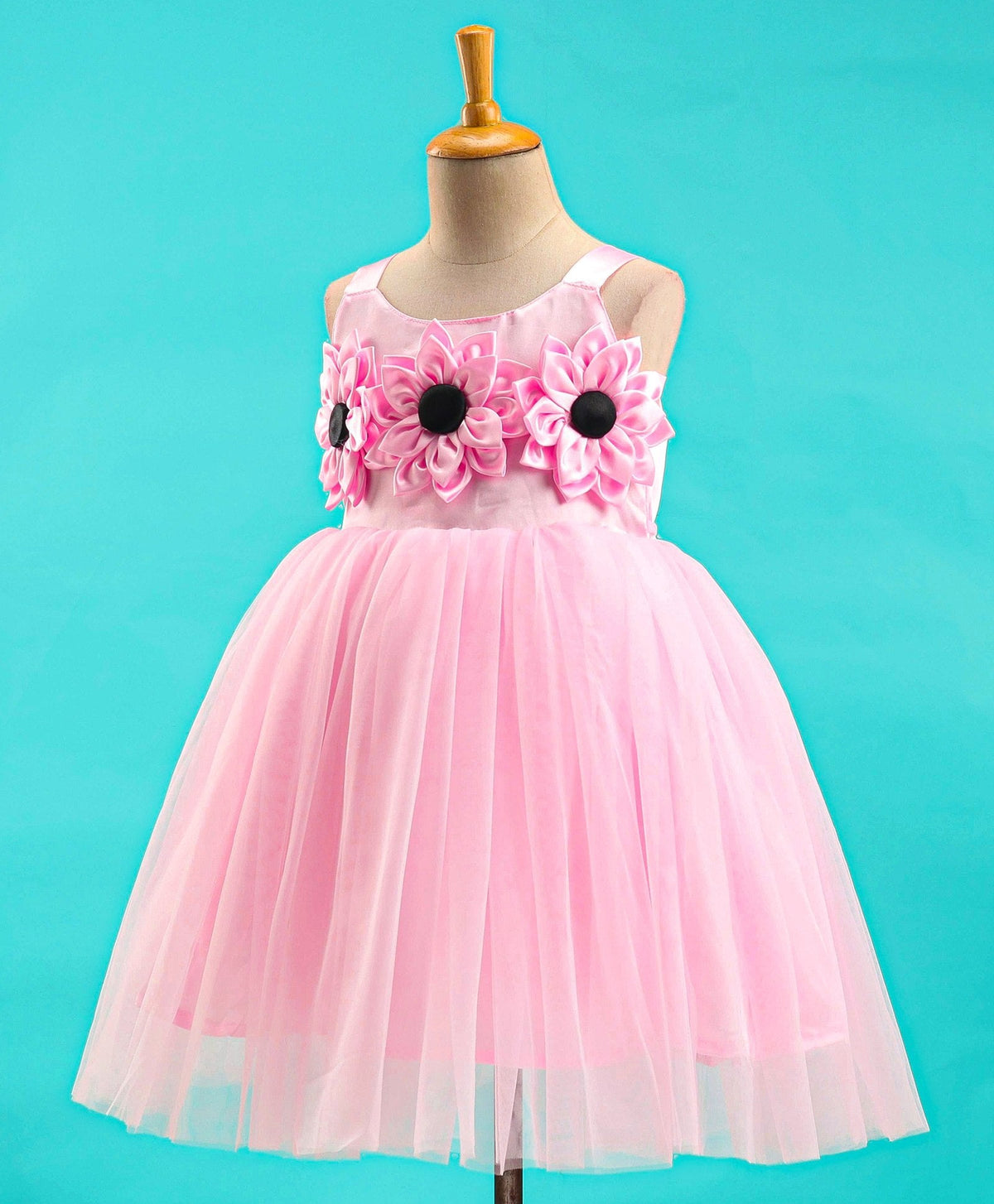 Enfance Sleeveless Flower Applique Solid Dress With Hairband-Pink