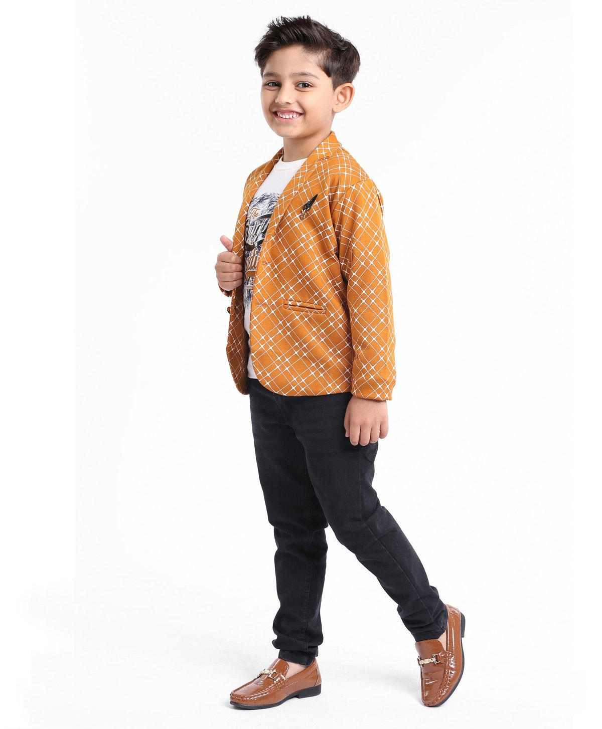 Dapper Dudes Full Sleeves Geometric Print Blazer With Tee - Mustard